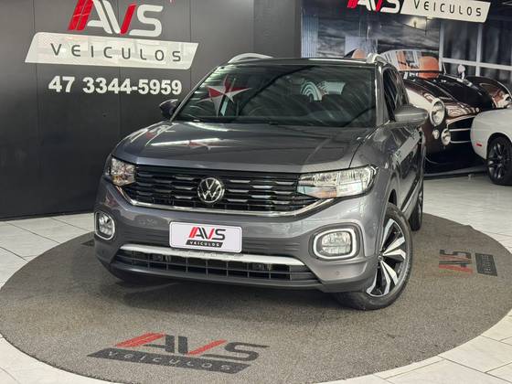 VOLKSWAGEN T-CROSS 1.4 250 TSI TOTAL FLEX HIGHLINE AUTOMÁTICO VOLKSWAGEN T-CROSS 1.4 250 TSI TOTAL FLEX HIGHLINE AUTOMÁTICO